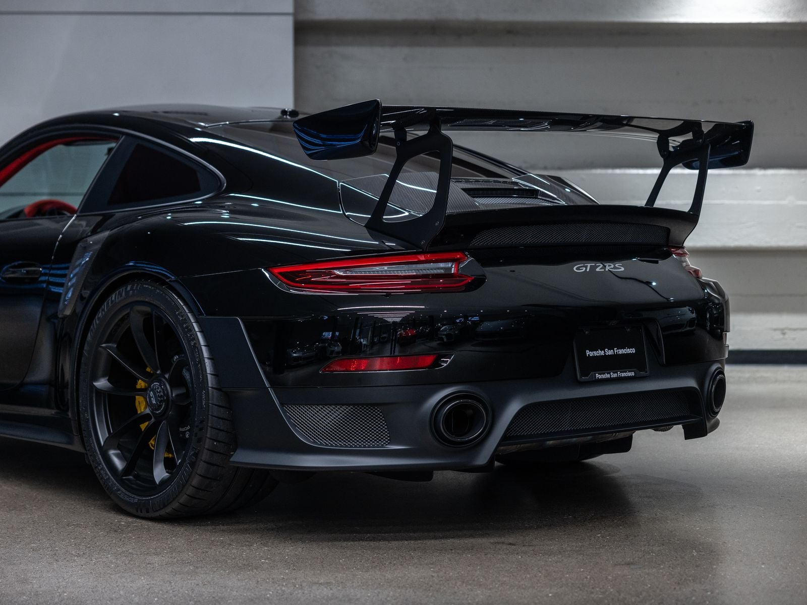 2018 Porsche 911 GT2 RS