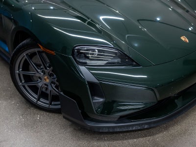 2025 Porsche Taycan Turbo GT w/Weissach Package