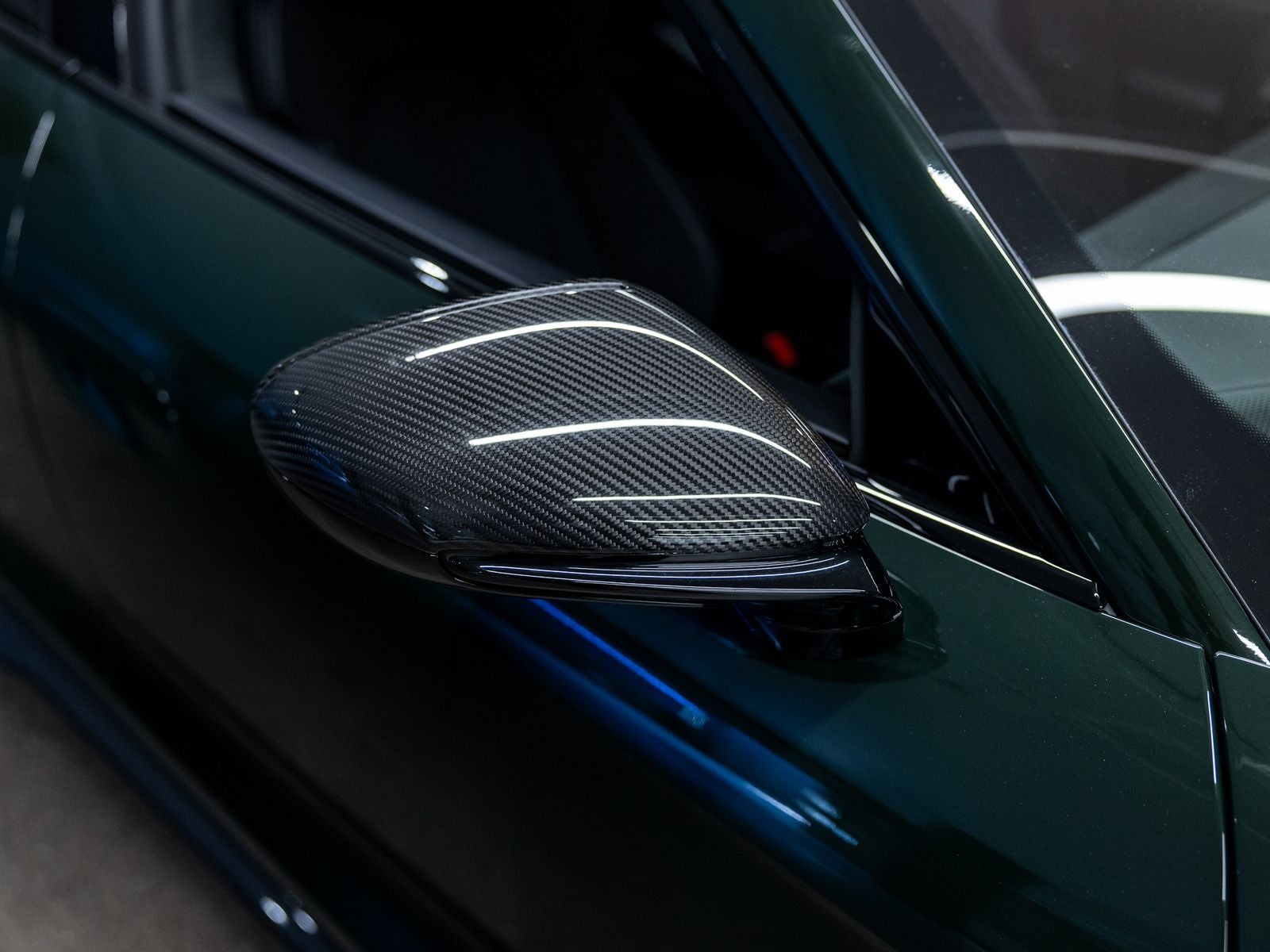 2025 Porsche Taycan Turbo GT w/Weissach Package