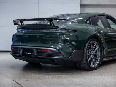 2025 Porsche Taycan Turbo GT w/Weissach Package