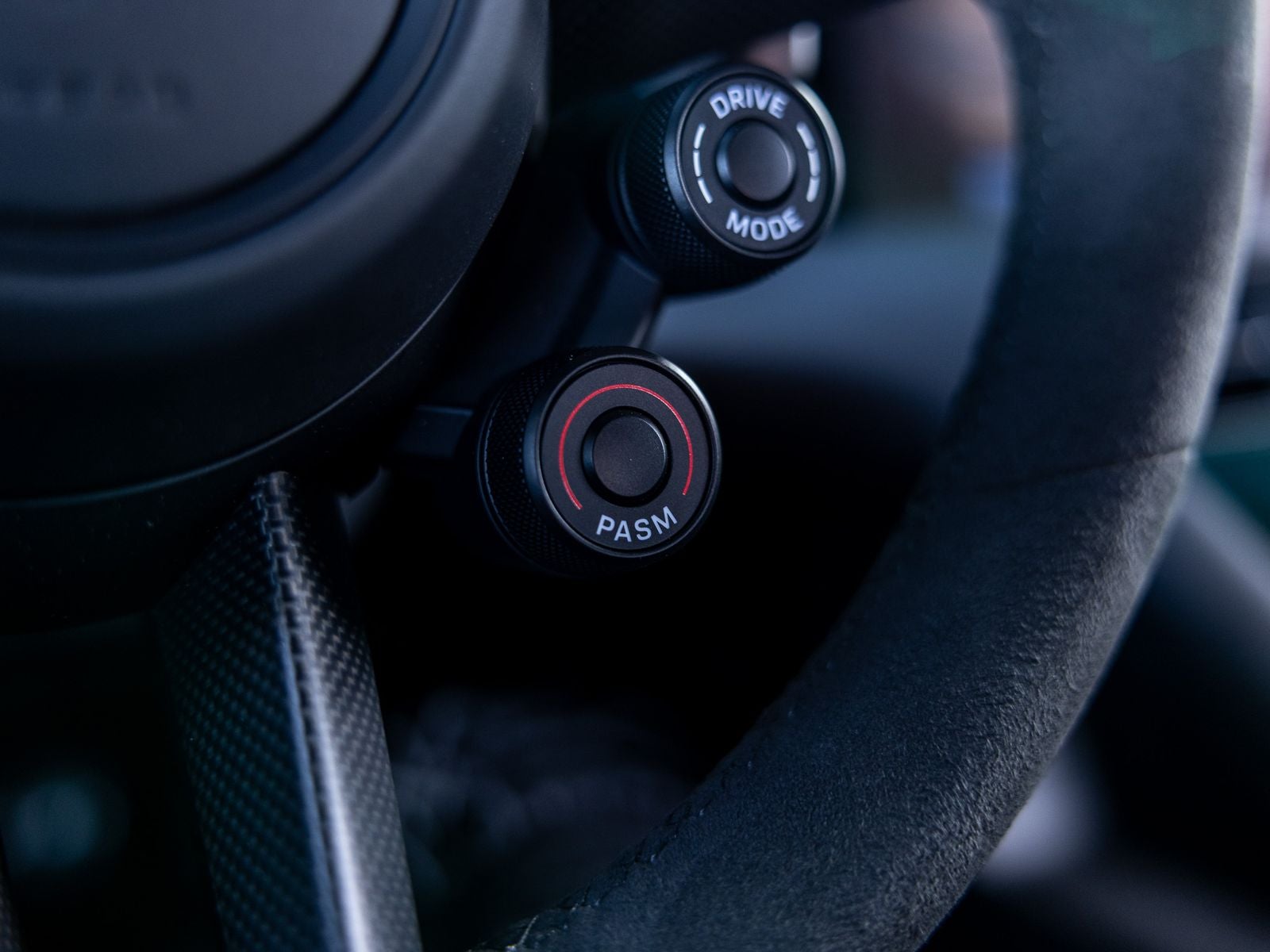 2025 Porsche Taycan Turbo GT w/Weissach Package