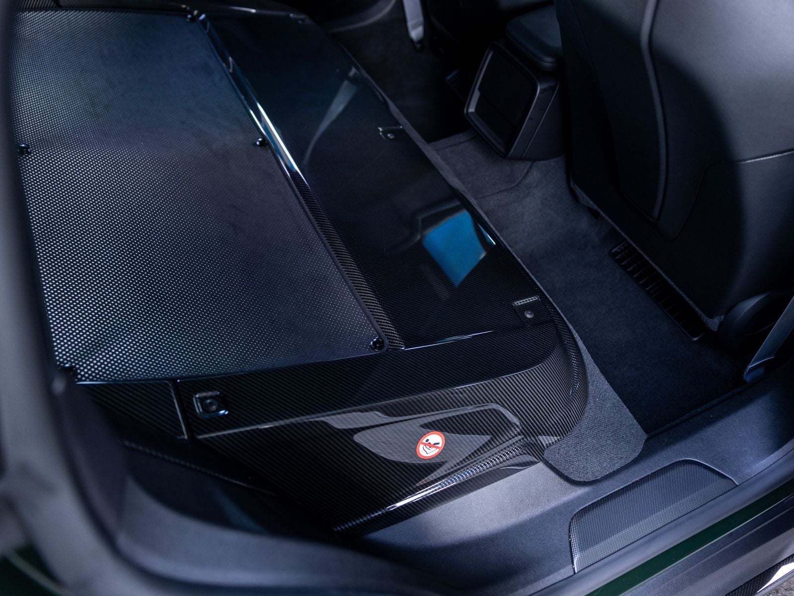 2025 Porsche Taycan Turbo GT w/Weissach Package