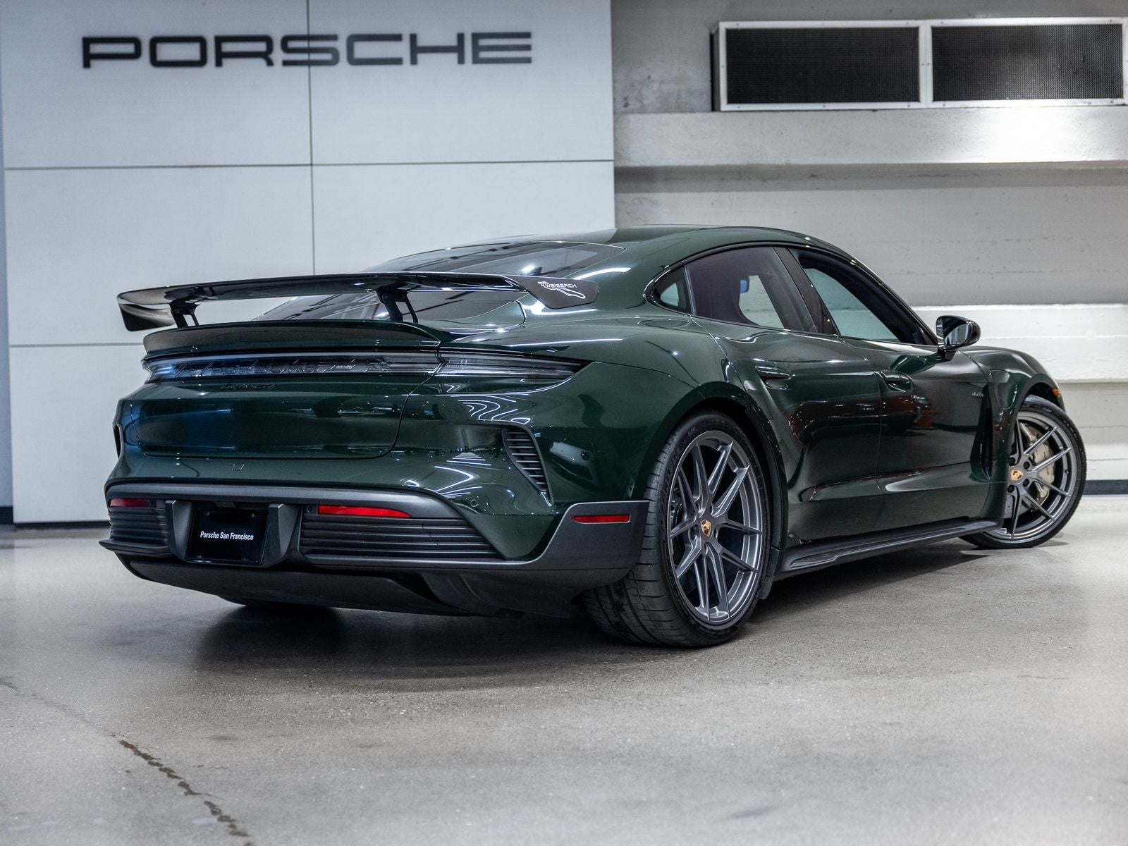 2025 Porsche Taycan Turbo GT w/Weissach Package