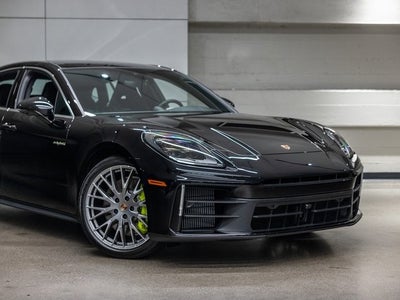 2026 Porsche Panamera Panamera 4 E-Hybrid