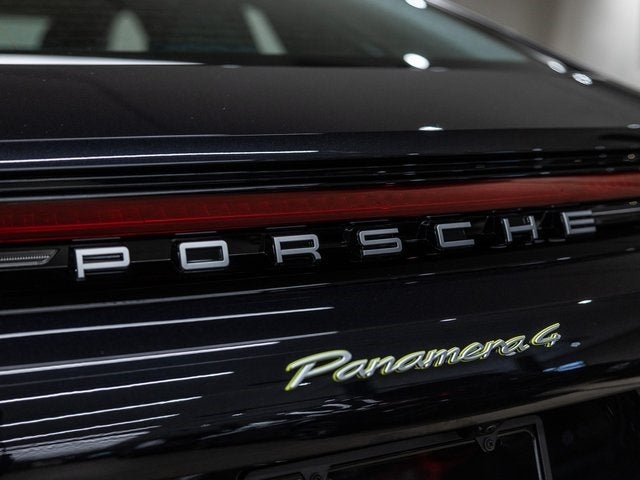 2026 Porsche Panamera Panamera 4 E-Hybrid