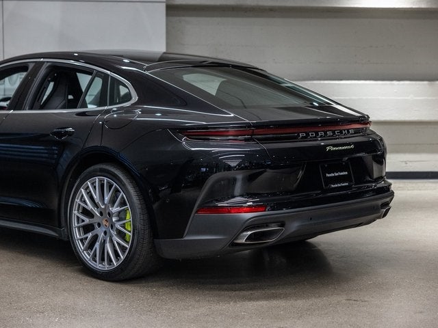 2026 Porsche Panamera Panamera 4 E-Hybrid