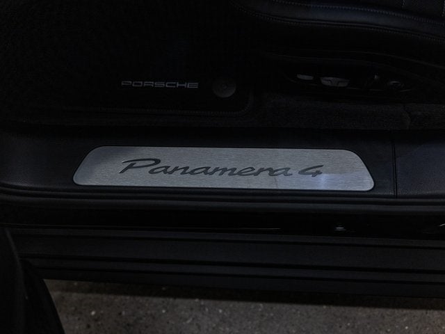 2026 Porsche Panamera Panamera 4 E-Hybrid