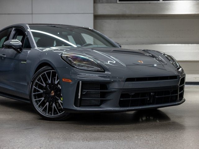 2026 Porsche Panamera Panamera 4 E-Hybrid