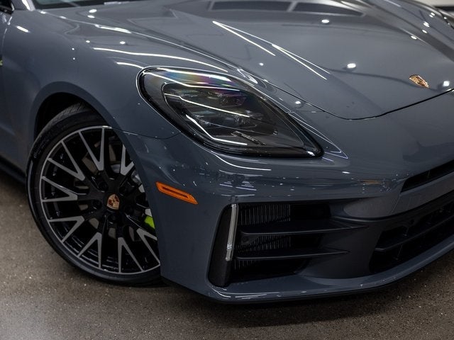 2026 Porsche Panamera Panamera 4 E-Hybrid