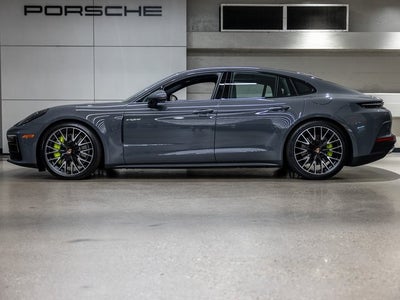 2026 Porsche Panamera Panamera 4 E-Hybrid