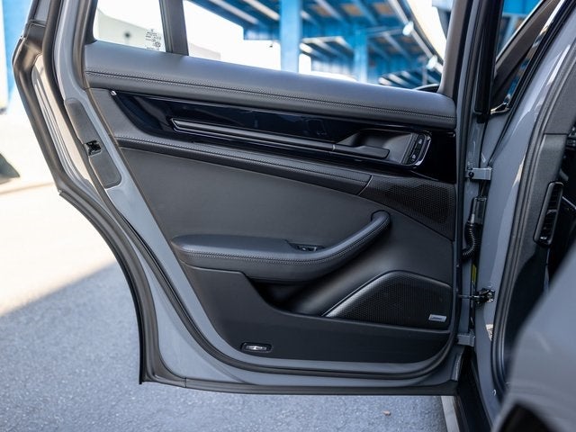 2026 Porsche Panamera Panamera 4 E-Hybrid