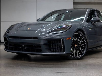 2026 Porsche Panamera Panamera 4 E-Hybrid