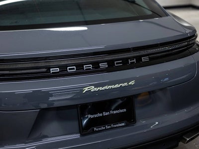 2026 Porsche Panamera Panamera 4 E-Hybrid