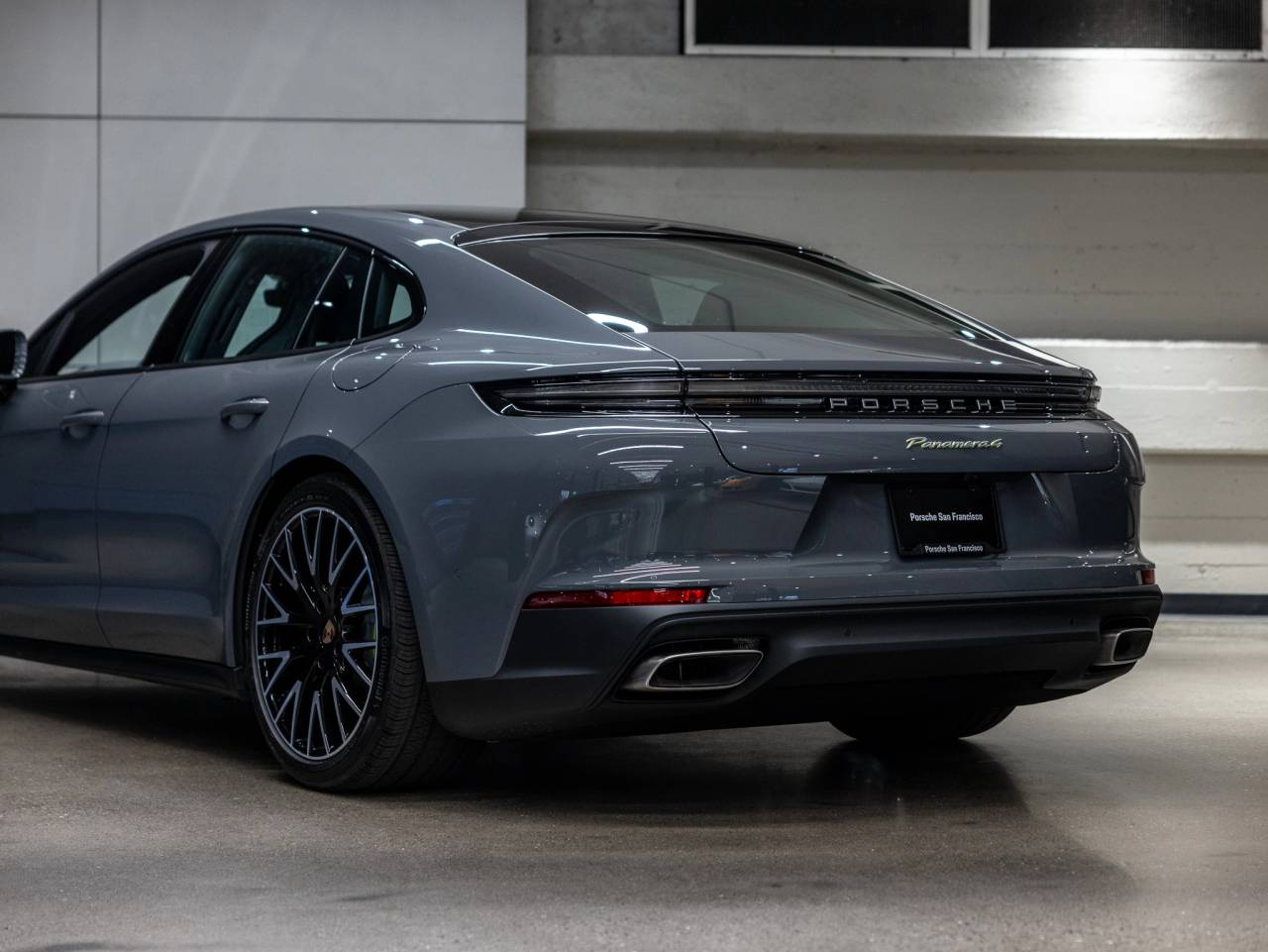 2026 Porsche Panamera Panamera 4 E-Hybrid