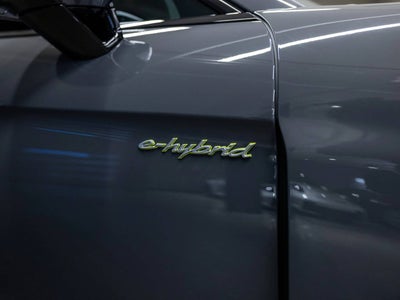 2026 Porsche Panamera Panamera 4 E-Hybrid