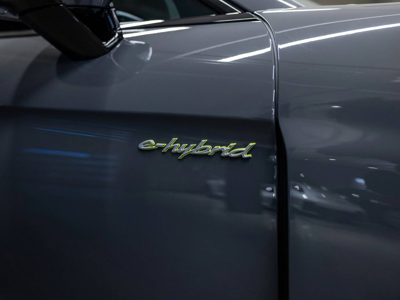 2026 Porsche Panamera Panamera 4 E-Hybrid
