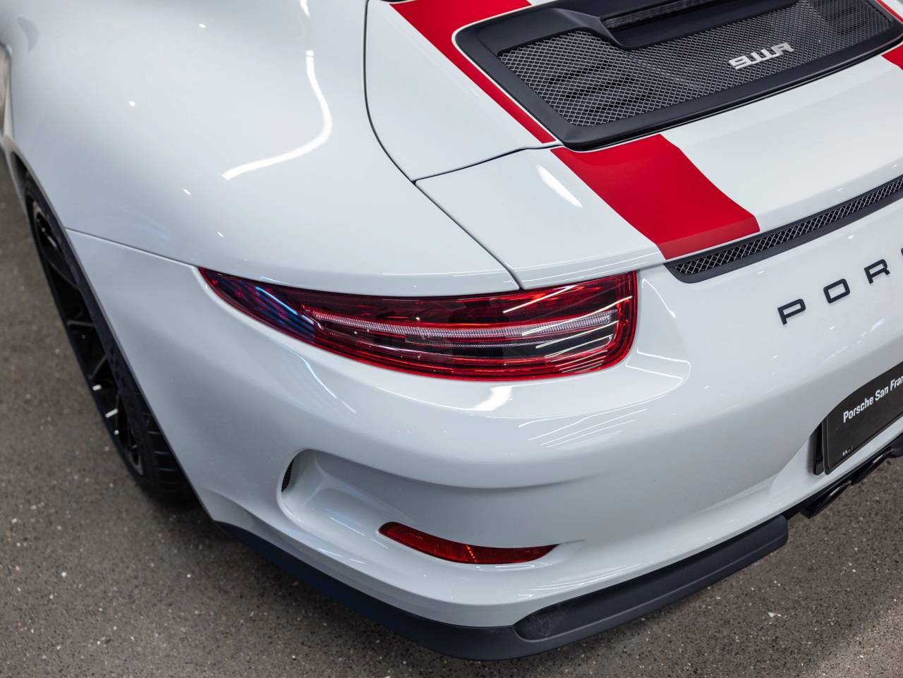 2016 Porsche 911 911 R