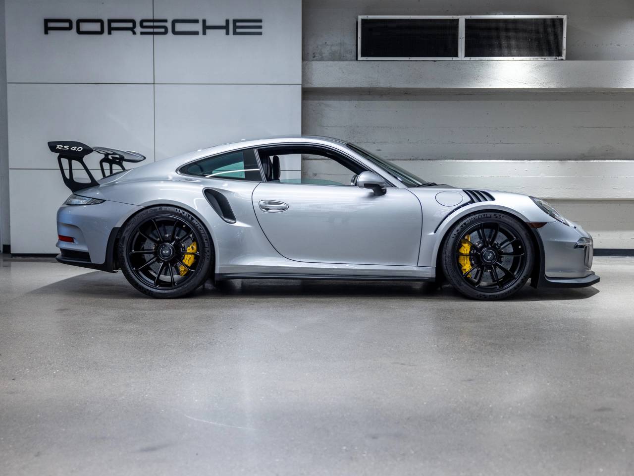 2016 Porsche 911 911 GT3 RS