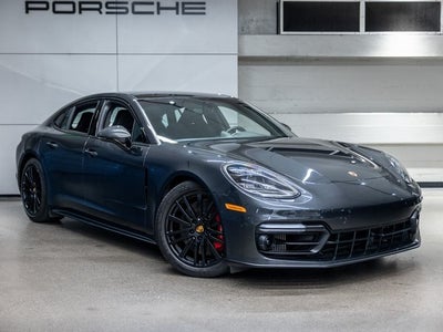 2019 Porsche Panamera Panamera GTS