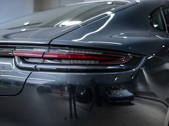 2019 Porsche Panamera Panamera GTS