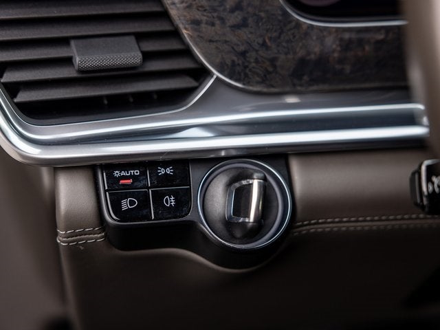 2019 Porsche Panamera Panamera GTS