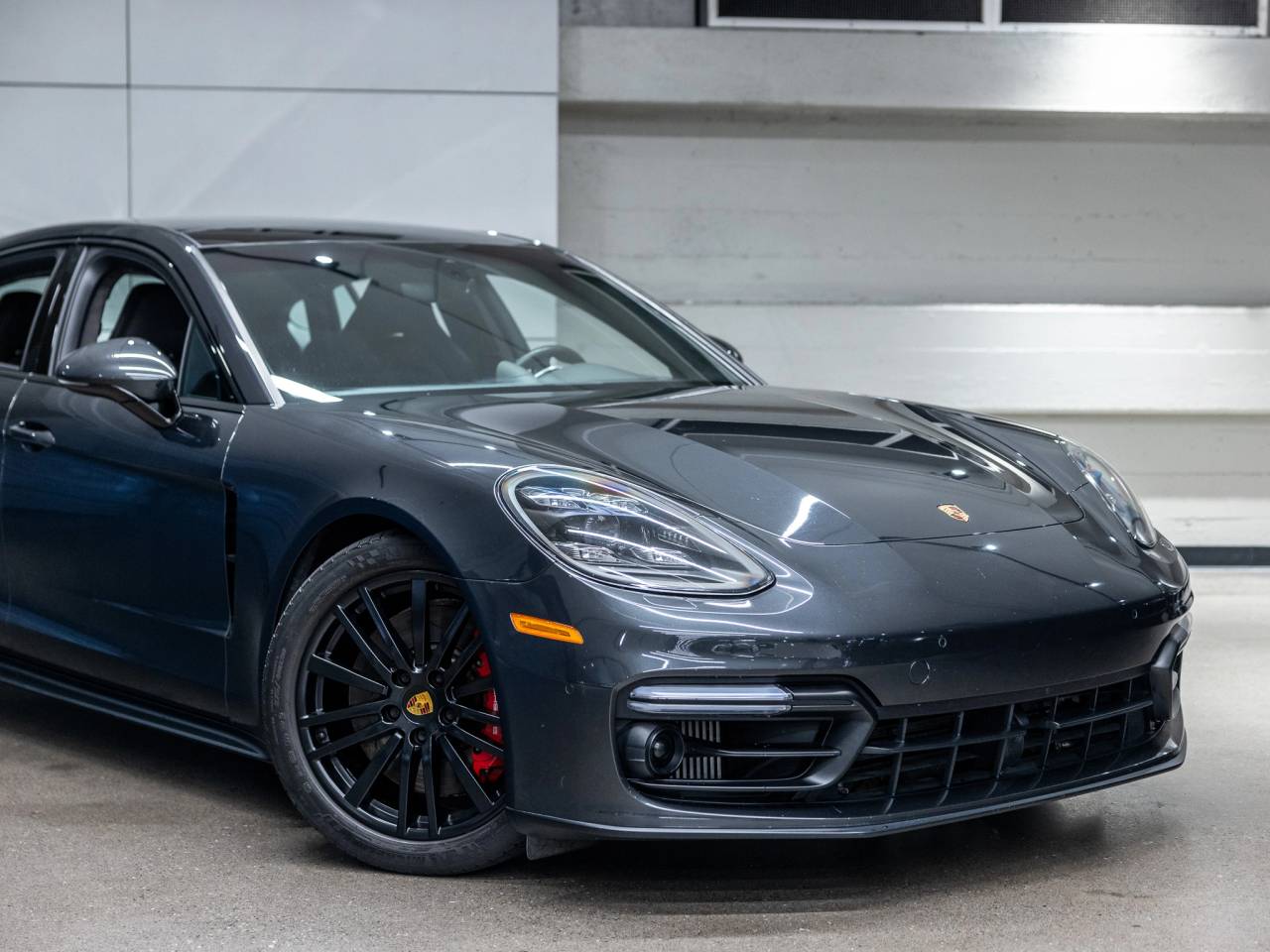 2019 Porsche Panamera Panamera GTS