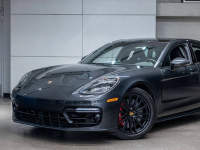 2019 Porsche Panamera Panamera GTS