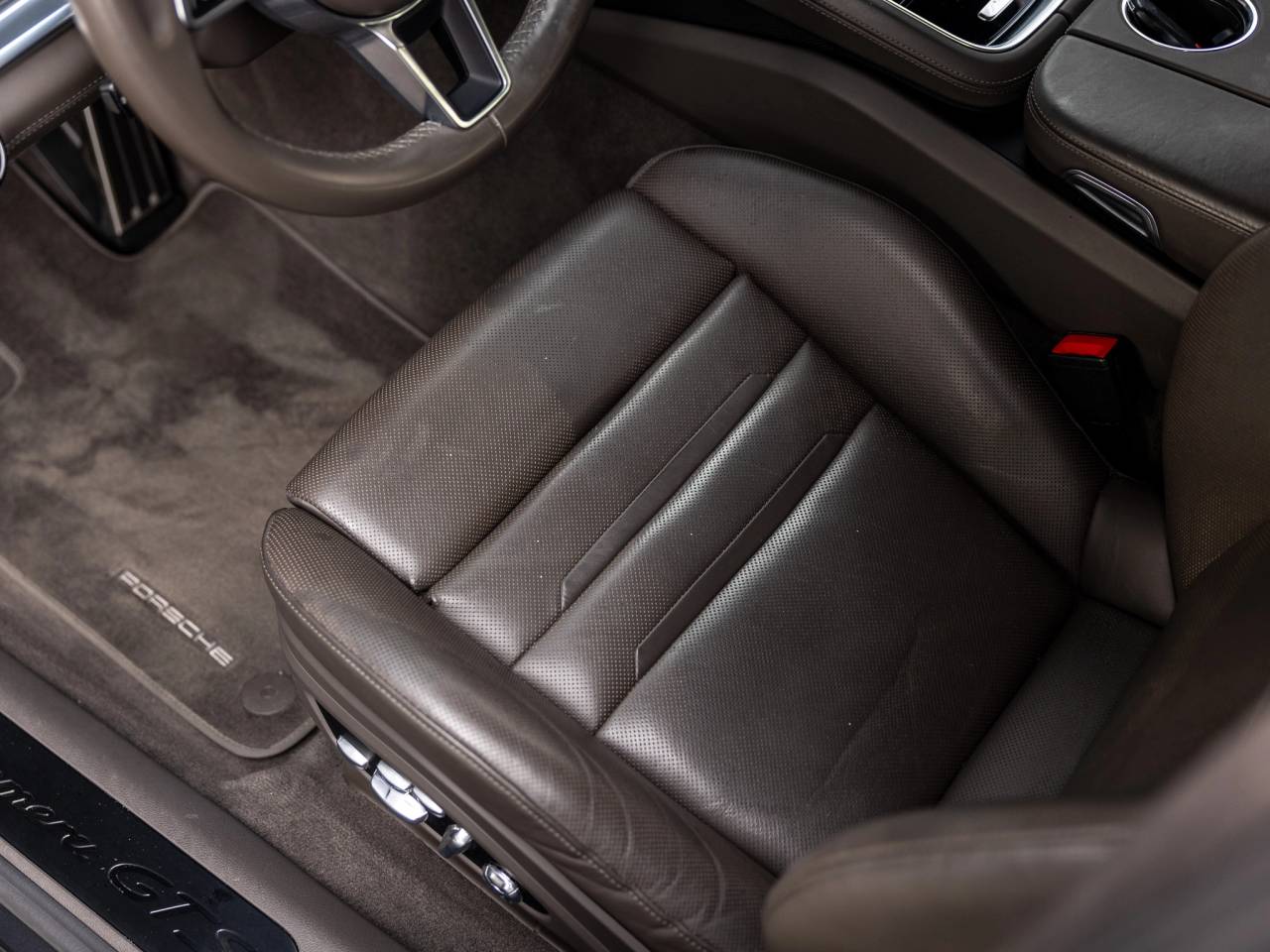 2019 Porsche Panamera Panamera GTS