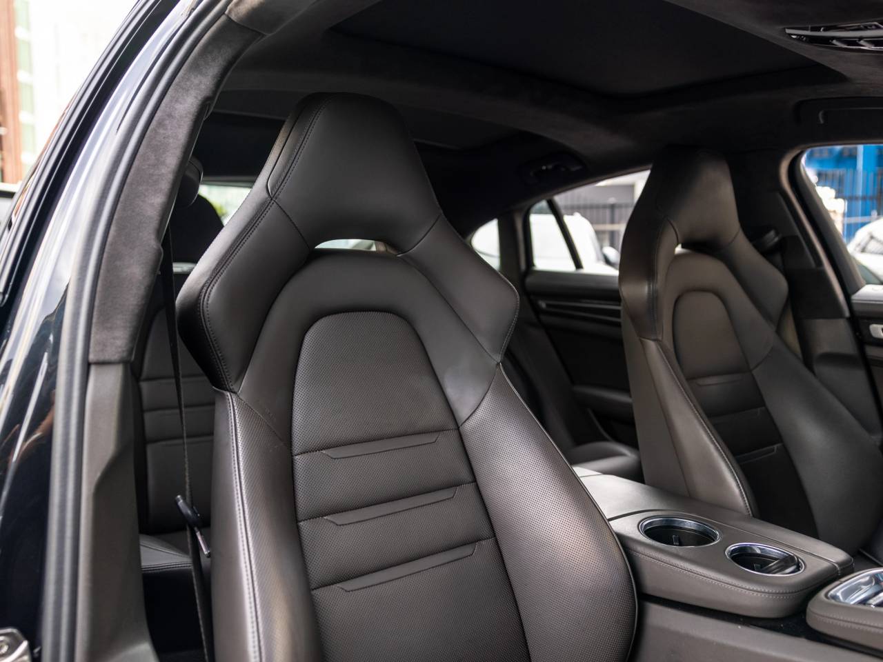 2019 Porsche Panamera Panamera GTS