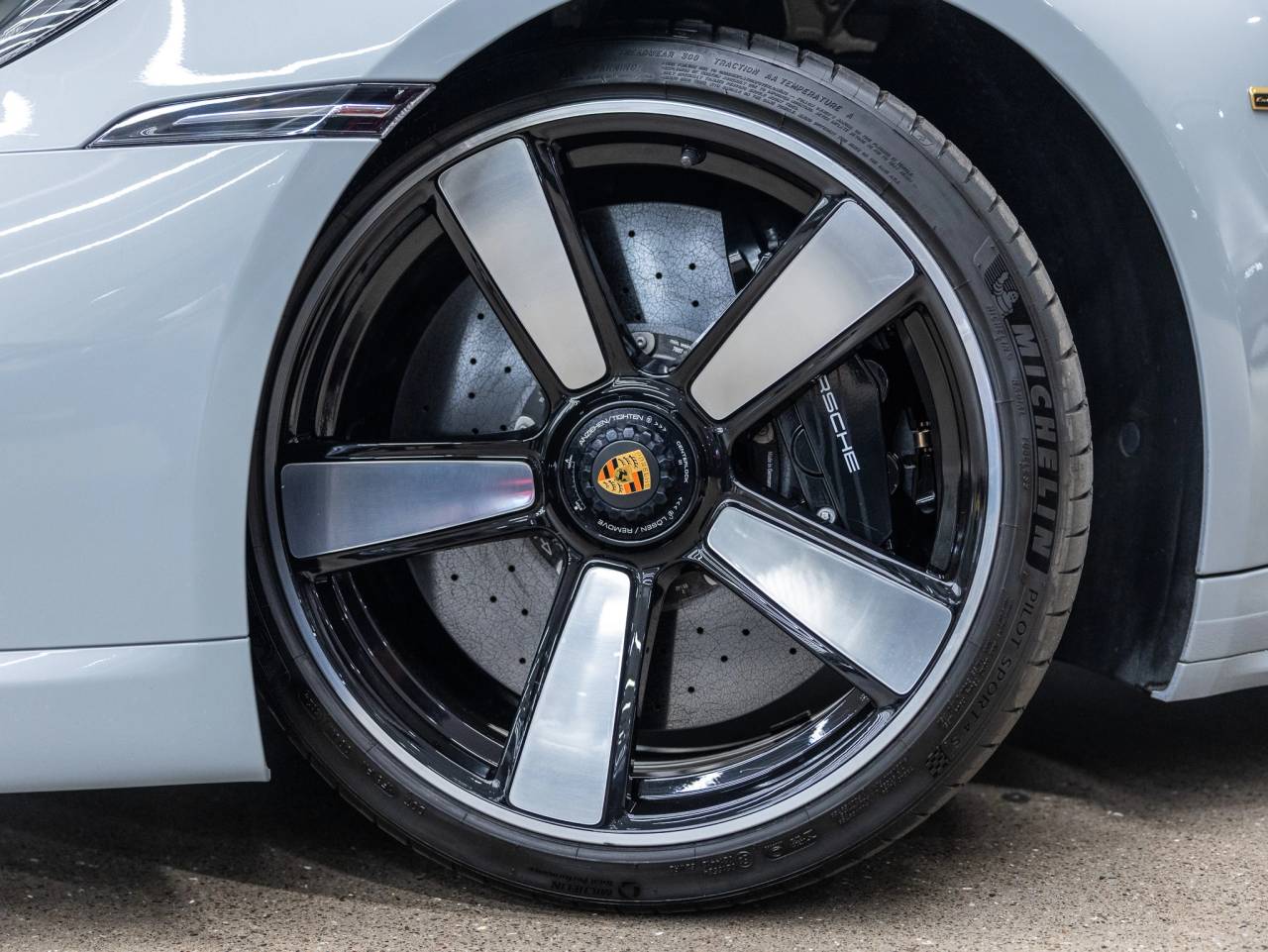 2023 Porsche 911 911 Sport Classic