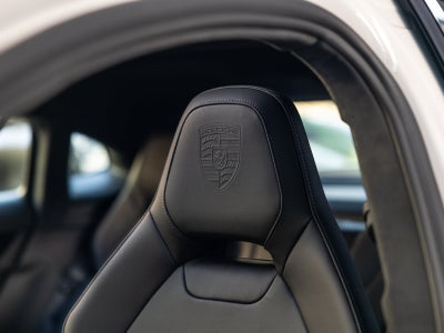 2026 Porsche Panamera Panamera GTS