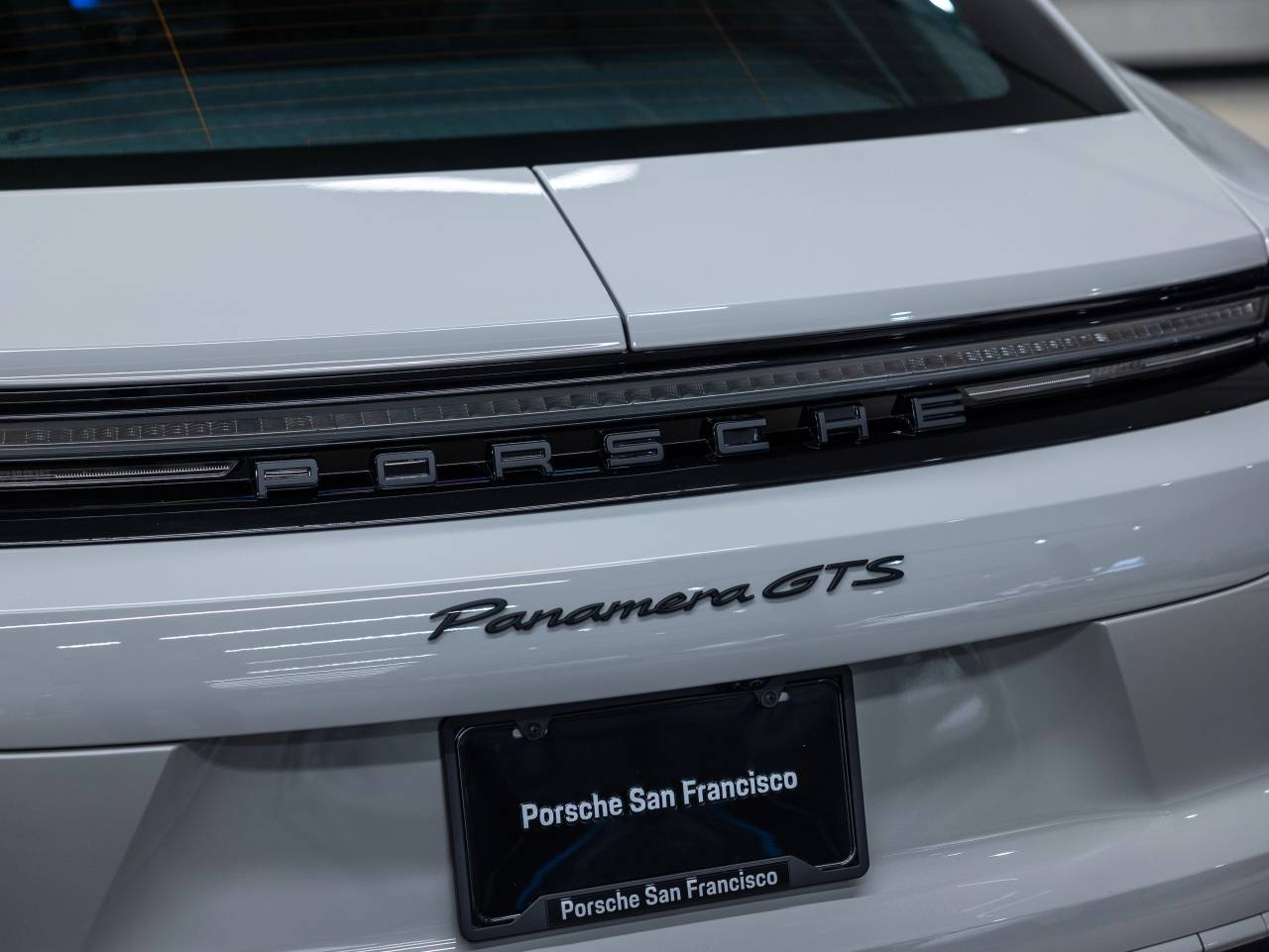2026 Porsche Panamera Panamera GTS
