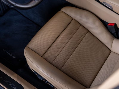 2023 Porsche Panamera Platinum Edition