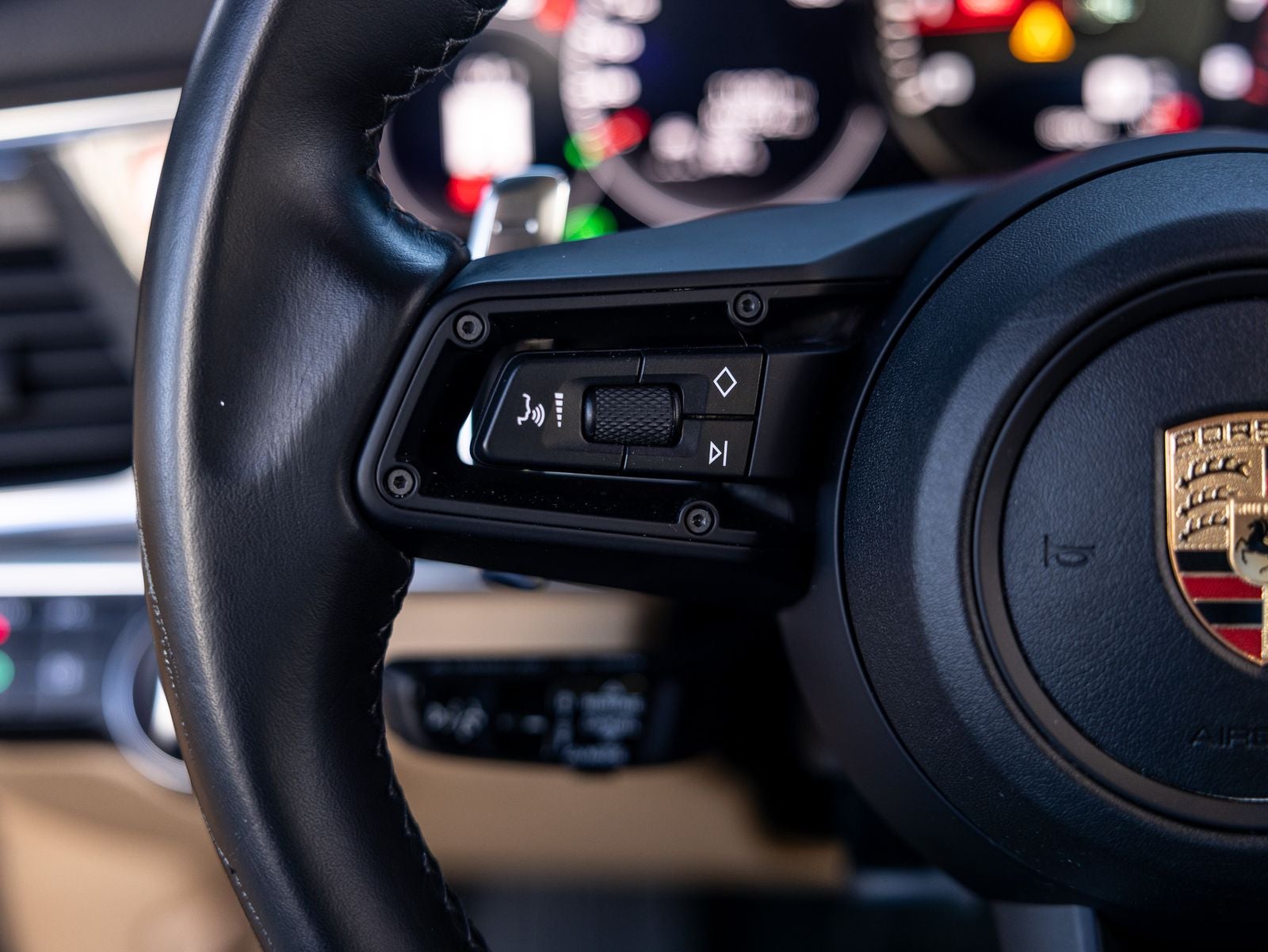 2023 Porsche Panamera Platinum Edition