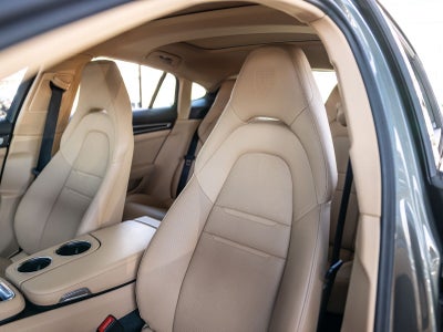 2023 Porsche Panamera Platinum Edition