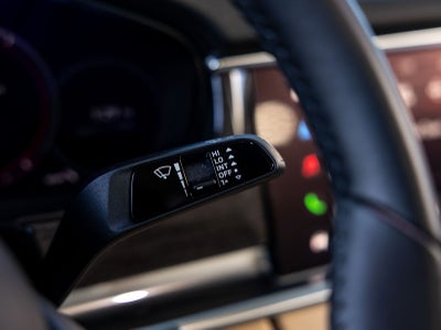 2023 Porsche Panamera Platinum Edition