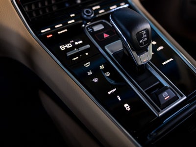 2023 Porsche Panamera Platinum Edition