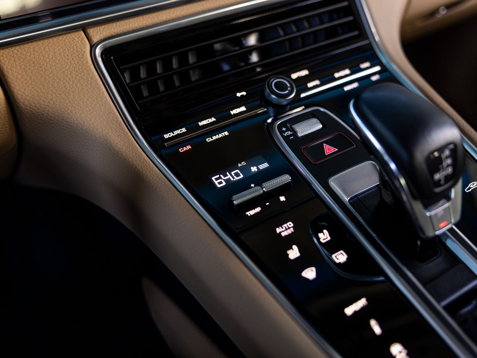 2023 Porsche Panamera Platinum Edition