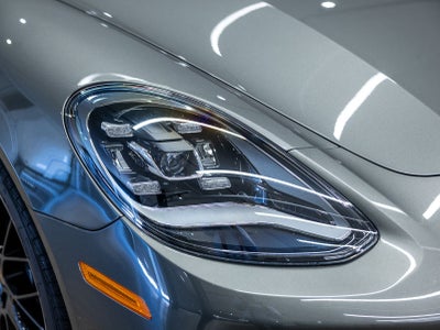 2023 Porsche Panamera Platinum Edition