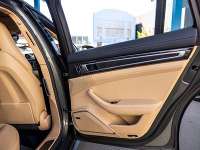 2023 Porsche Panamera Panamera Platinum Edition