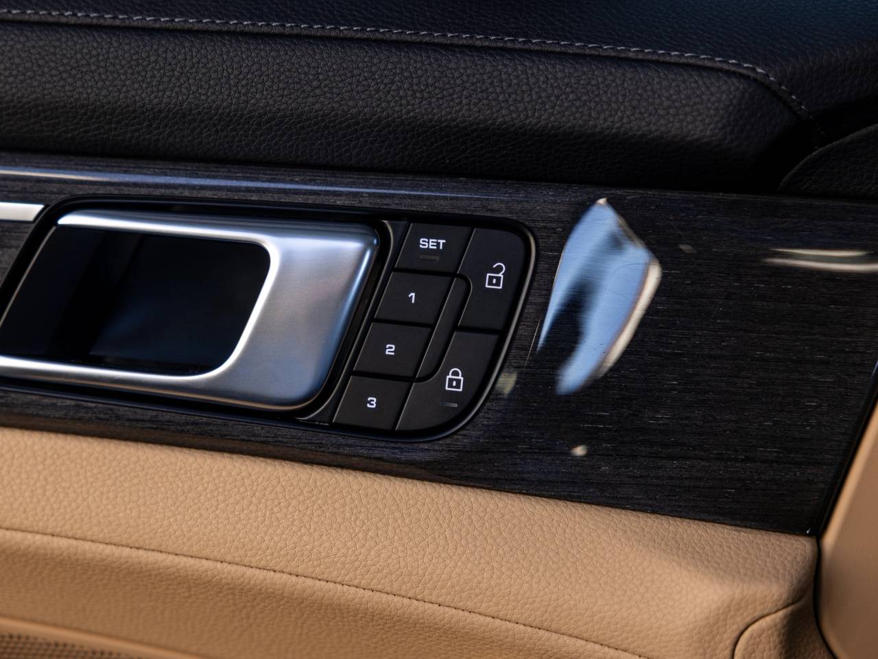 2023 Porsche Panamera Panamera Platinum Edition