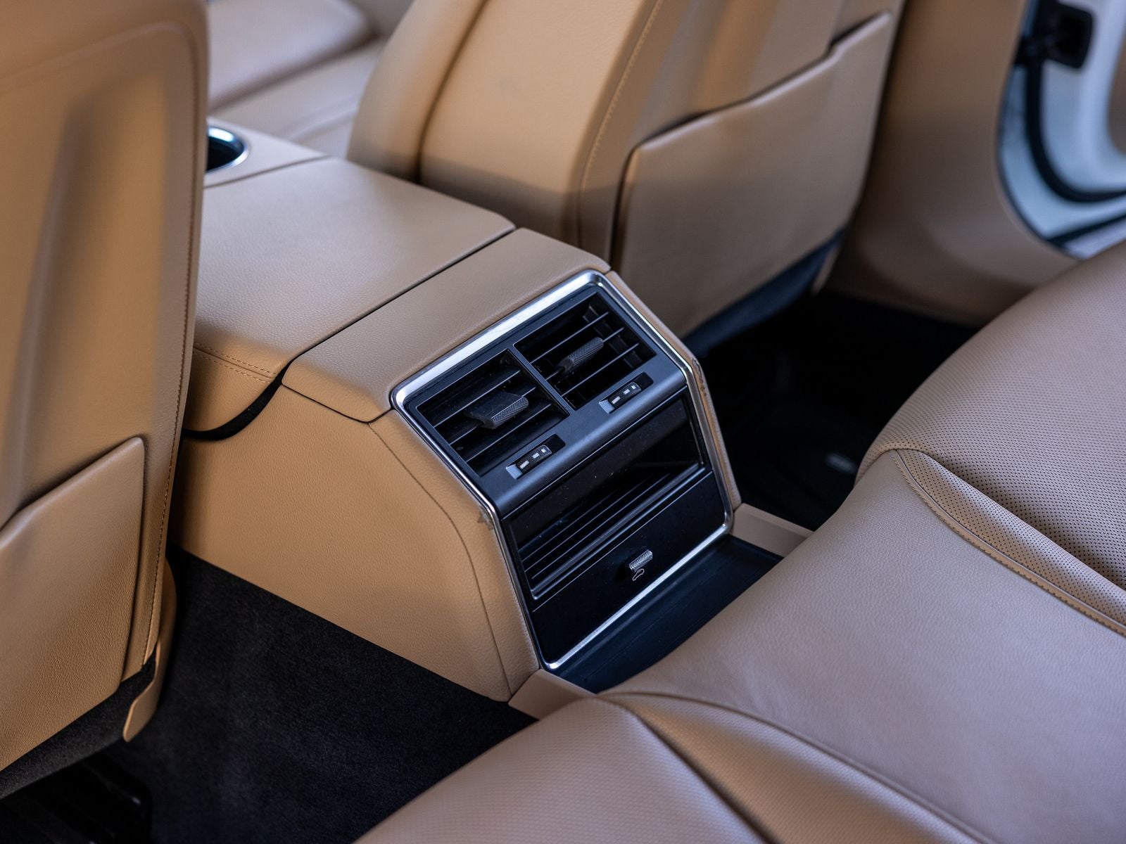 2023 Porsche Panamera Panamera 4S E-Hybrid (MY23)