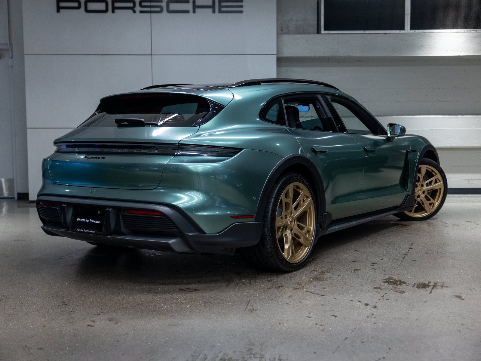 2021 Porsche Taycan Taycan 4 Cross Turismo