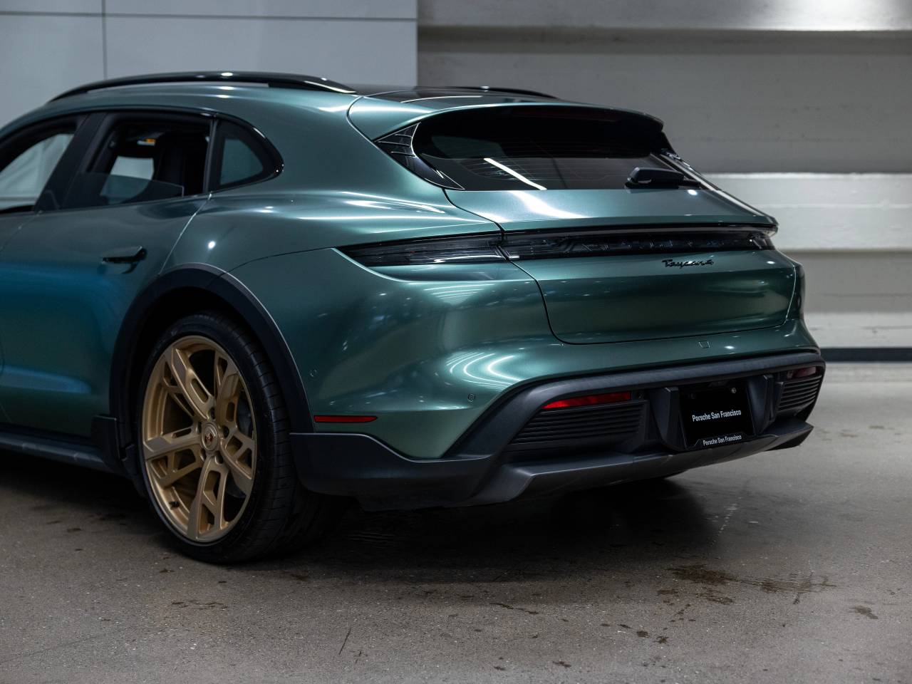 2021 Porsche Taycan Taycan 4 Cross Turismo