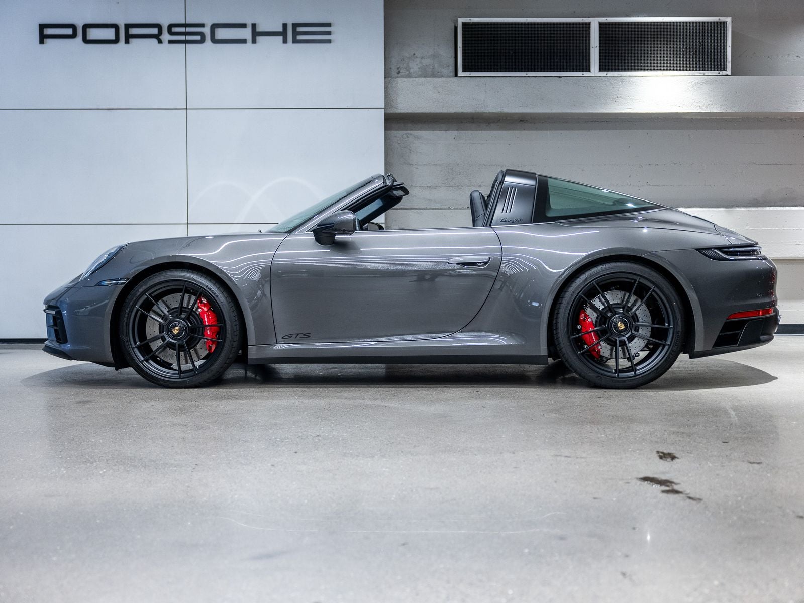 2024 Porsche 911 911 Targa 4 GTS (MY24)