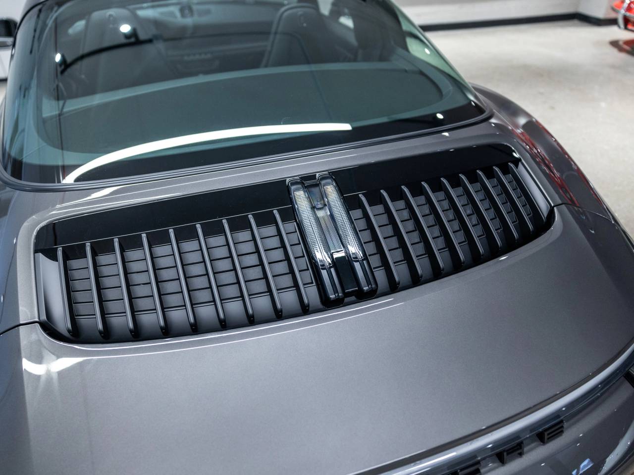 2024 Porsche 911 911 Targa 4 GTS (MY24)