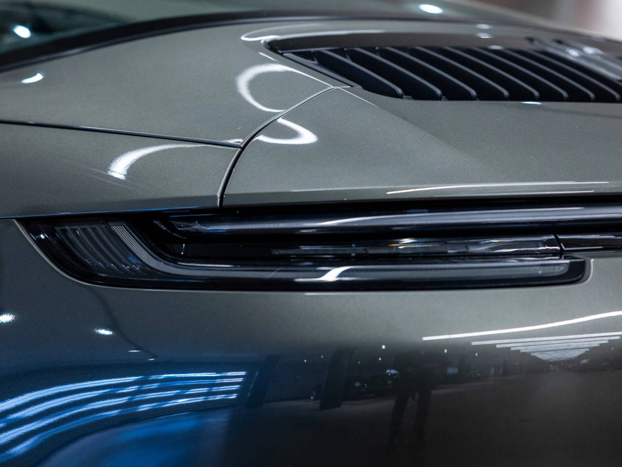 2024 Porsche 911 911 Targa 4 GTS (MY24)