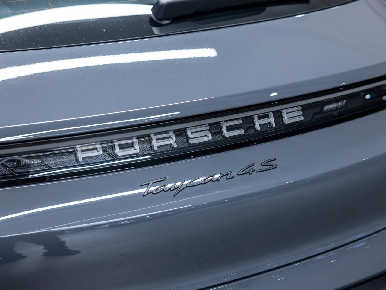 2026 Porsche Taycan Taycan 4S Cross Turismo