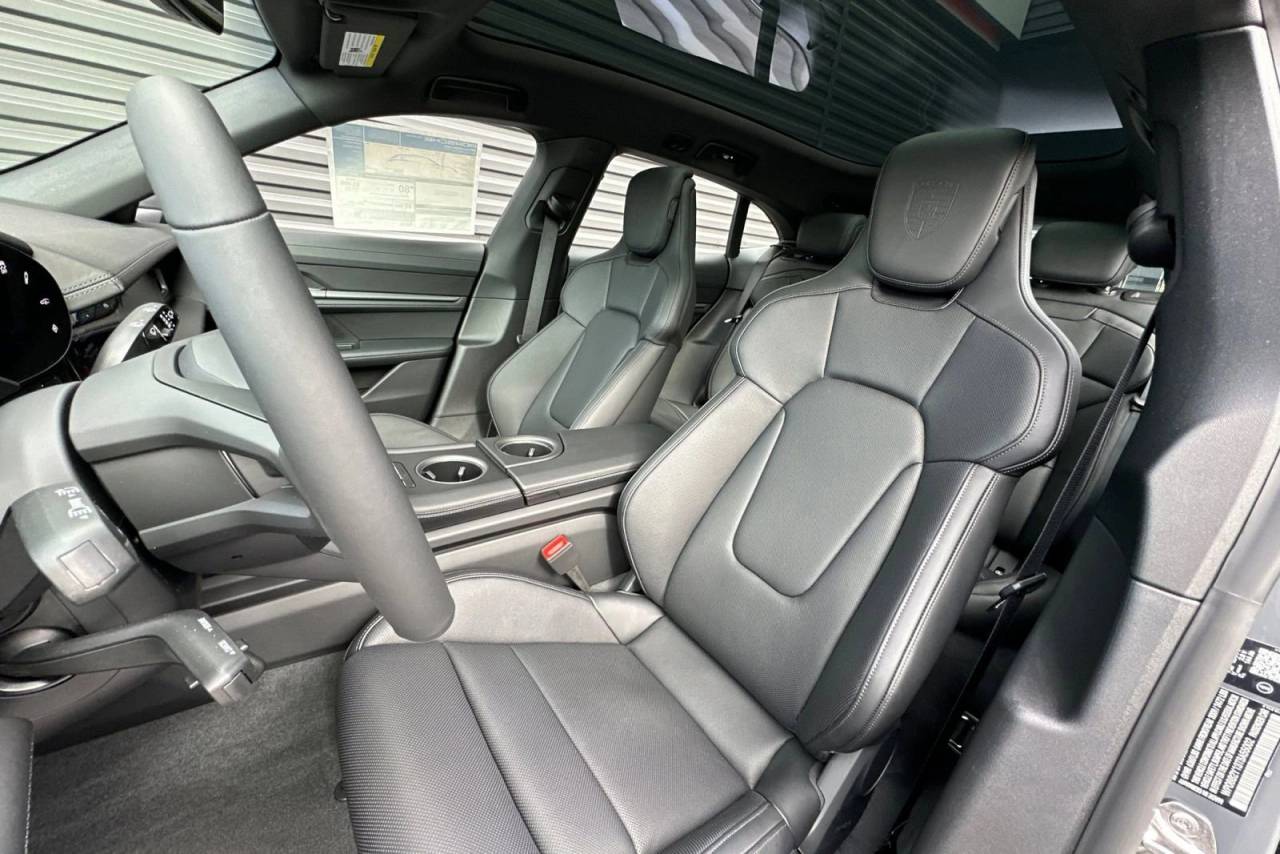 2026 Porsche Taycan Taycan 4S Cross Turismo