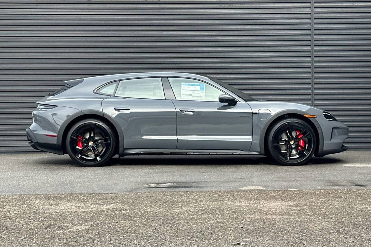 2026 Porsche Taycan Taycan 4S Cross Turismo